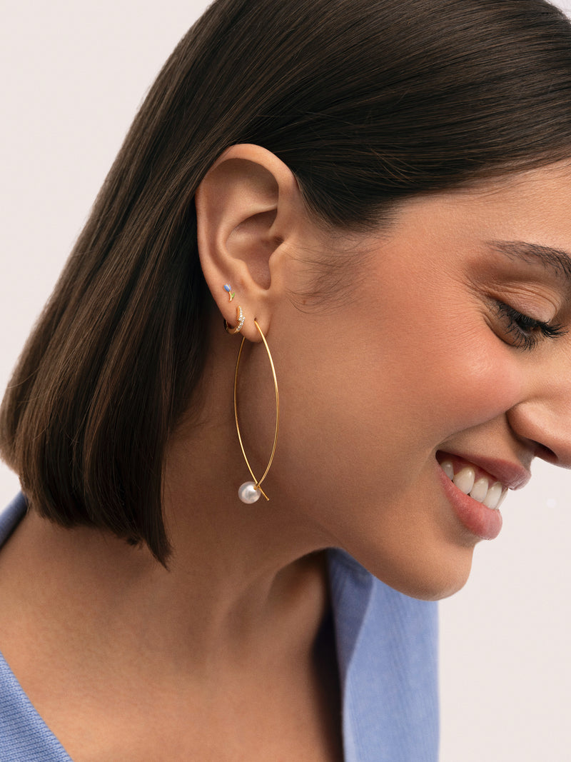 Tulip Gold Single Earring 