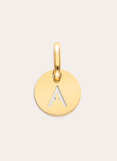 Charm Mini Medallion Letter Acero Baño Oro