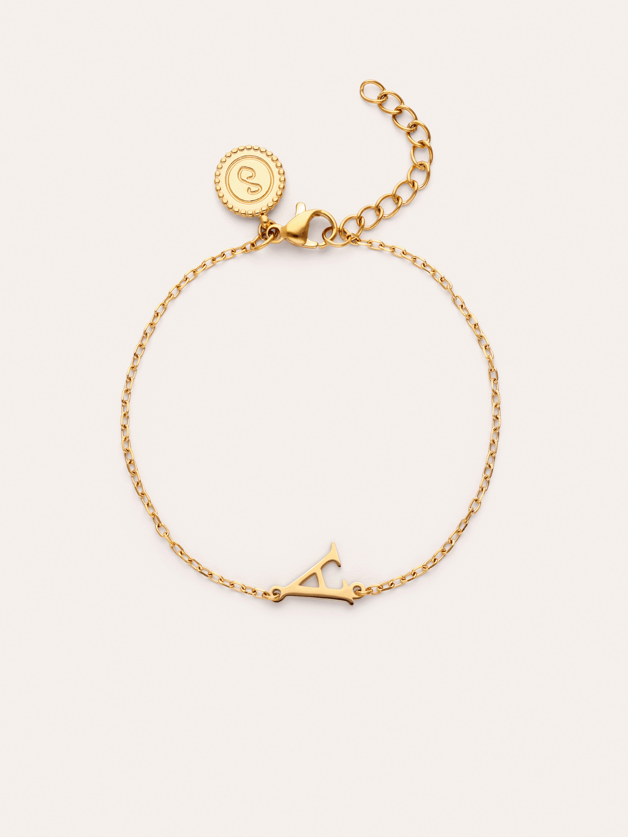 Pulseira Single Letter em Aço com Banho de Ouro