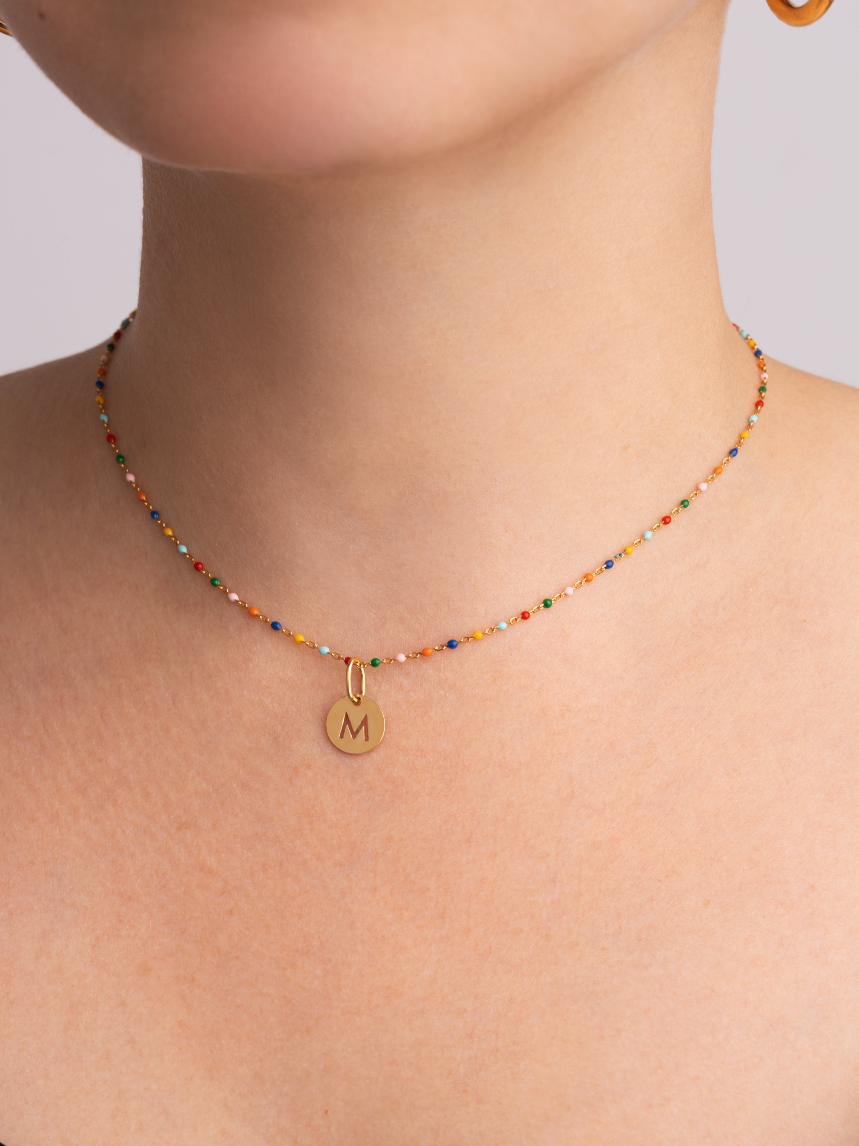 Collar Personalizado Colors Enamel Letter Baño Oro