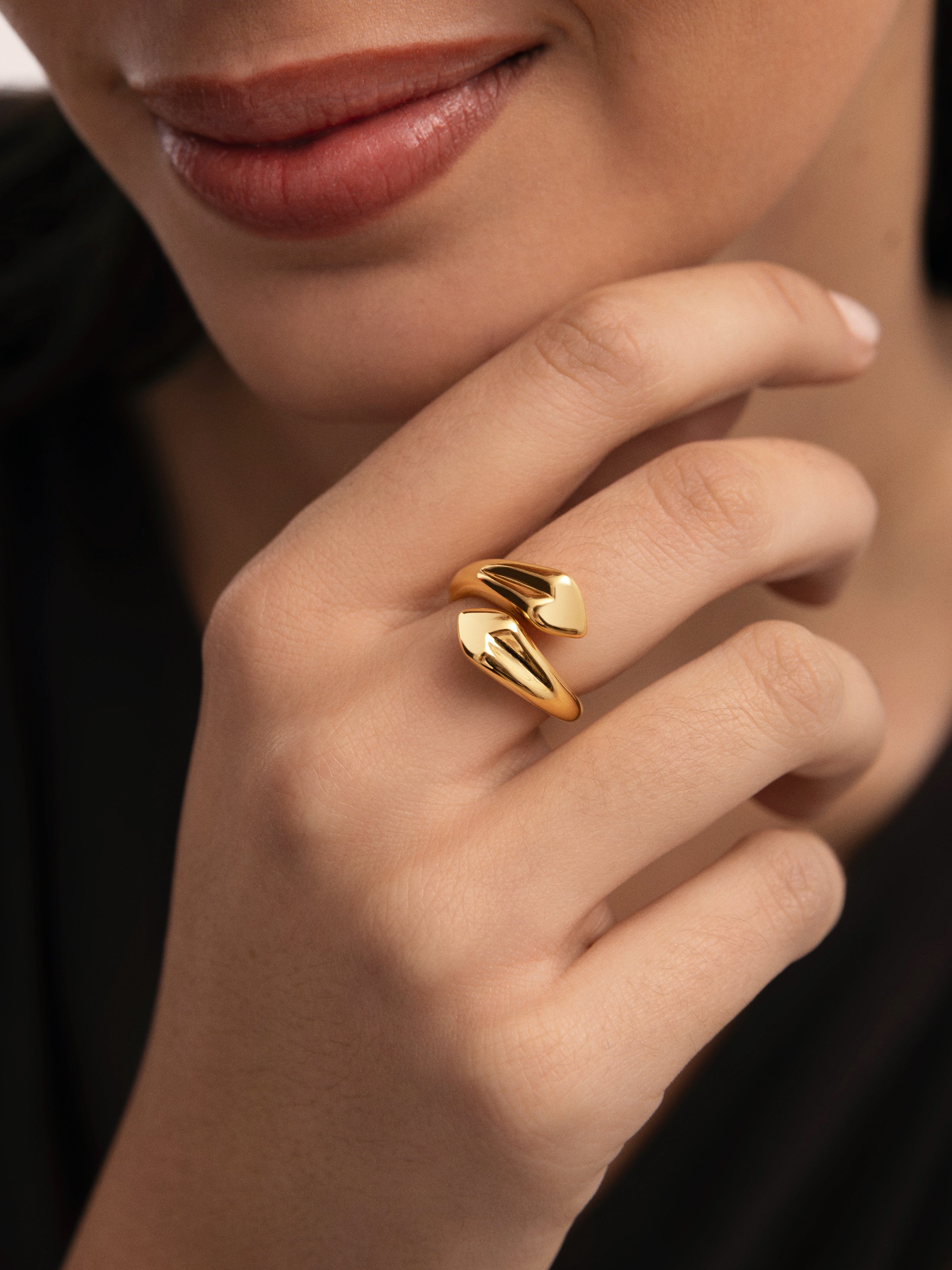 Anillo Abbraccio Amour Acero Baño Oro