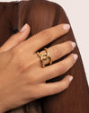 Ring One Link Edelstahl mit 18kt Goldbeschichtung - puesto en modelo
