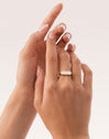 Anillo Proa Nácar Acero Baño Oro