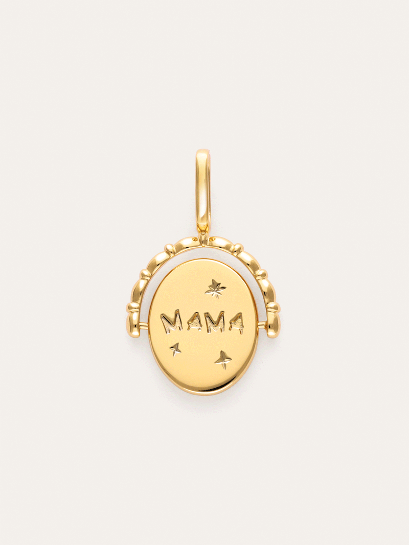 Double Mamá Lovely Heart Gold Medallion Charm