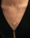Charm Raw Heart Baño Oro