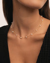 Collana Pearl & Pearls Placcata Oro - puesto en modelo