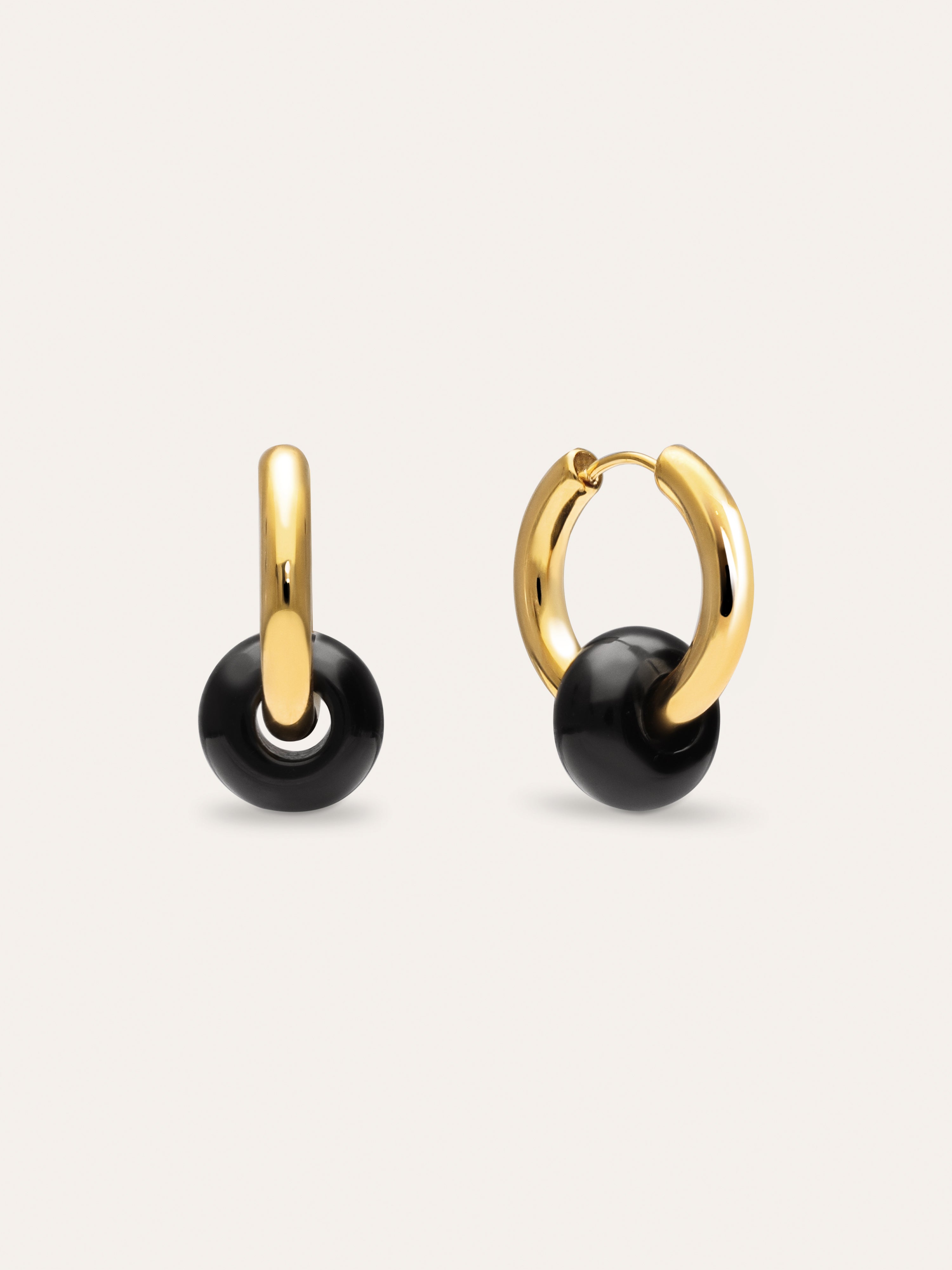 Pendientes Aro Carmen True Black Acero Baño Oro