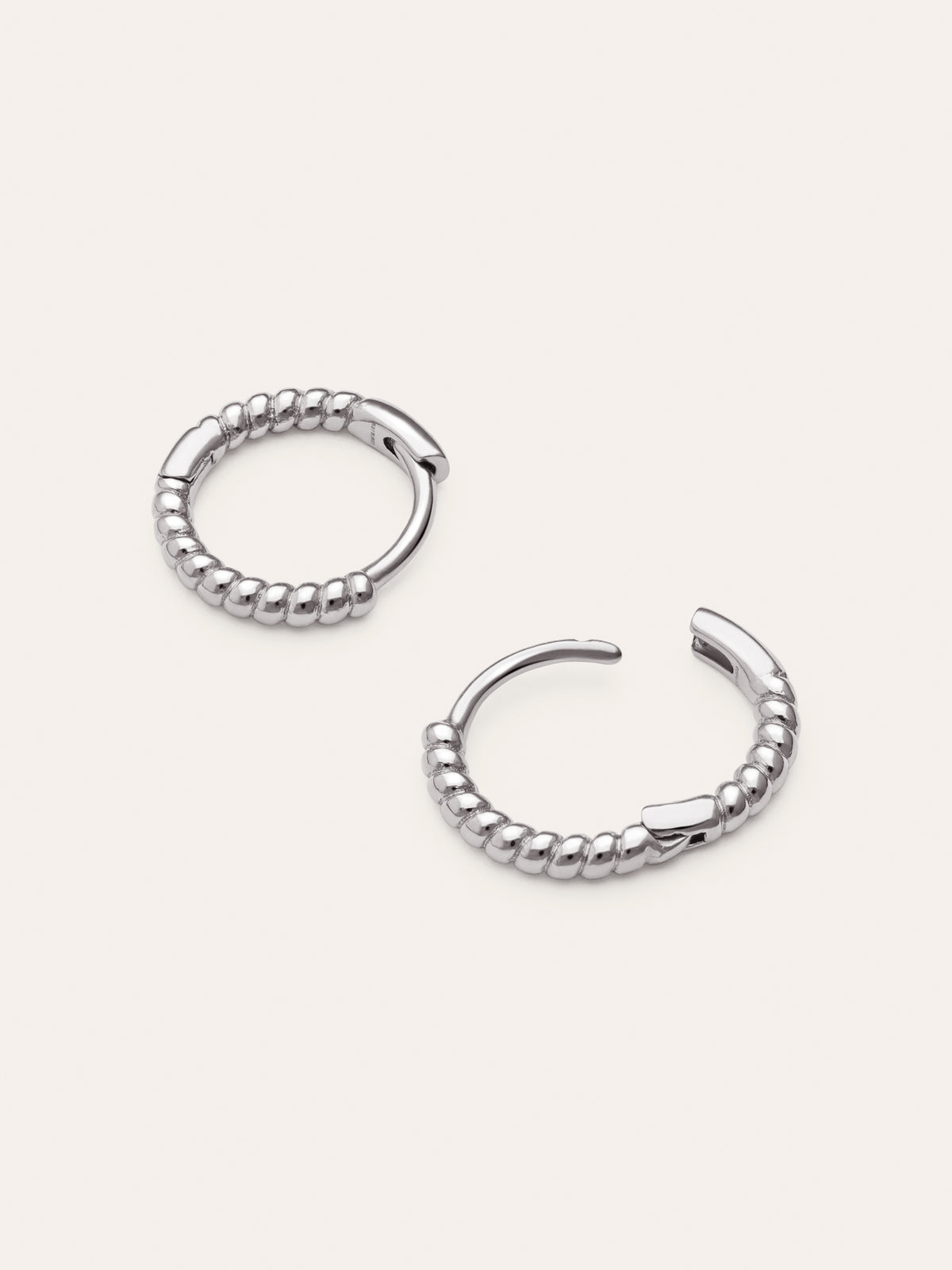 Imagen detalle de Brincos de Argola Twist Aço
