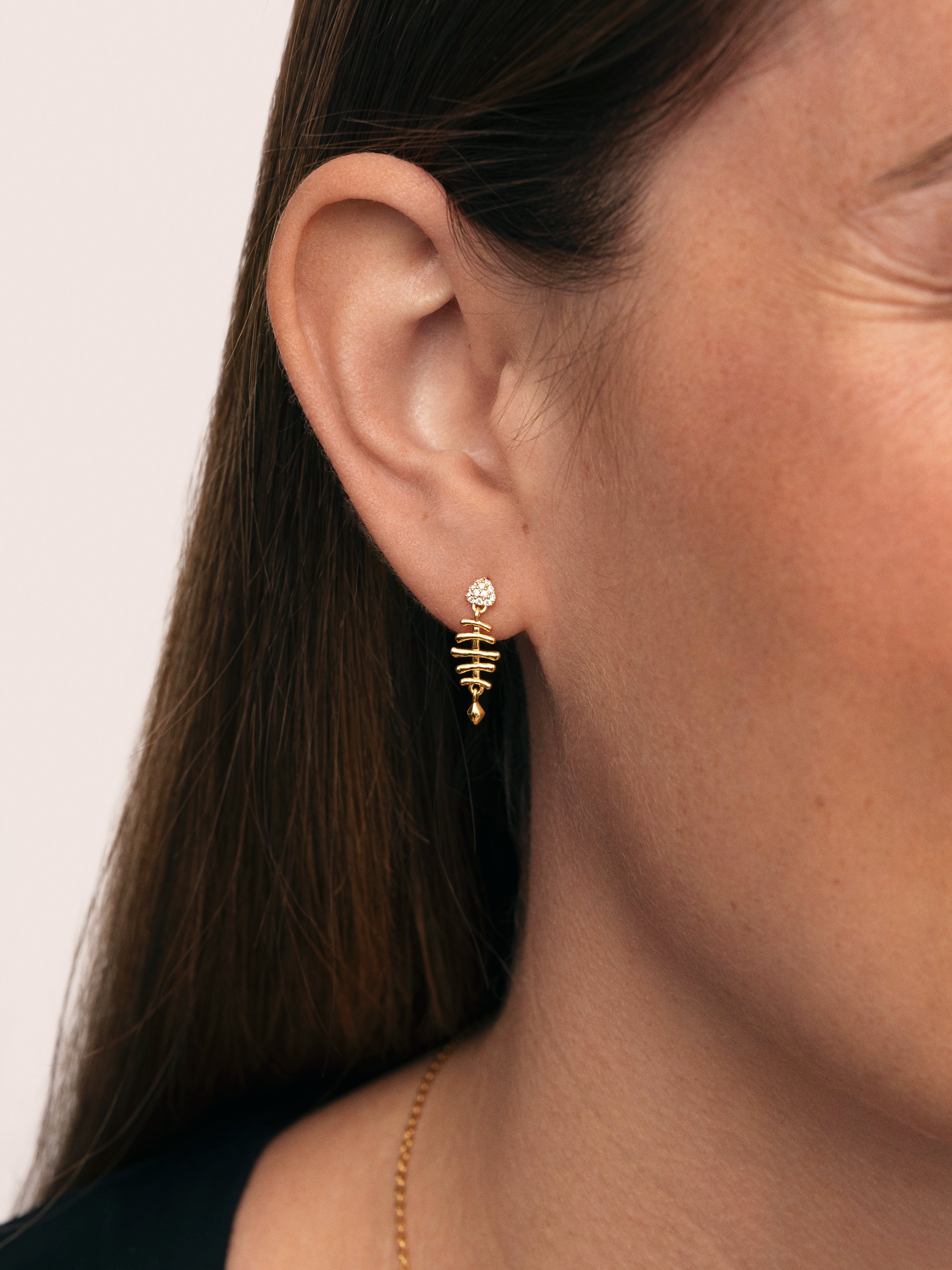 Fishbone Spark Gold Earrings