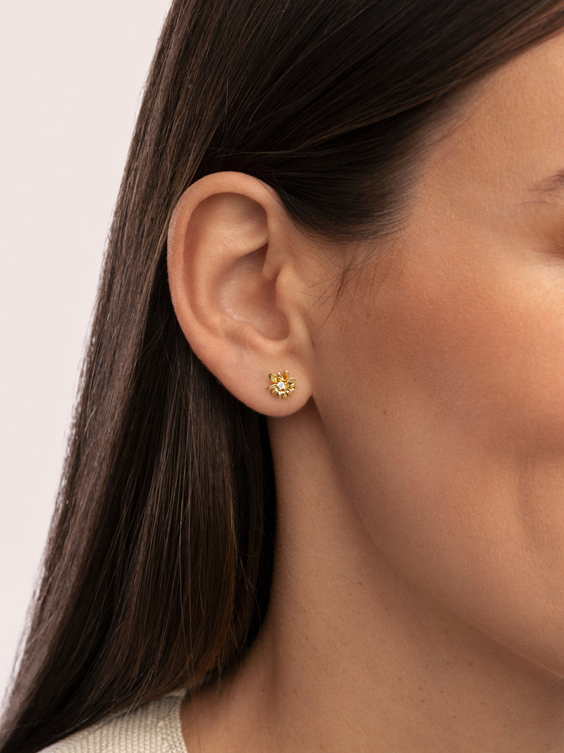 Gardenia Gold Earrings