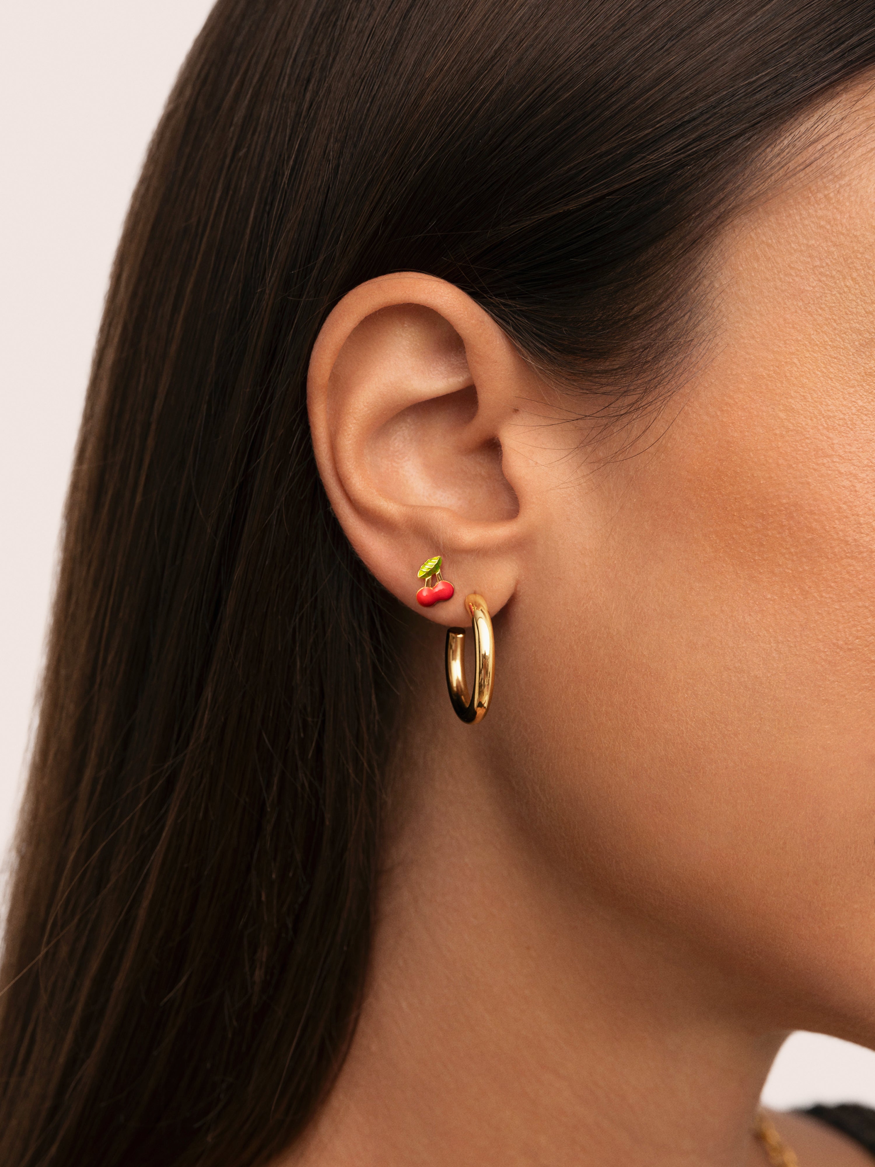 Small Cherry Gold Single Earring 