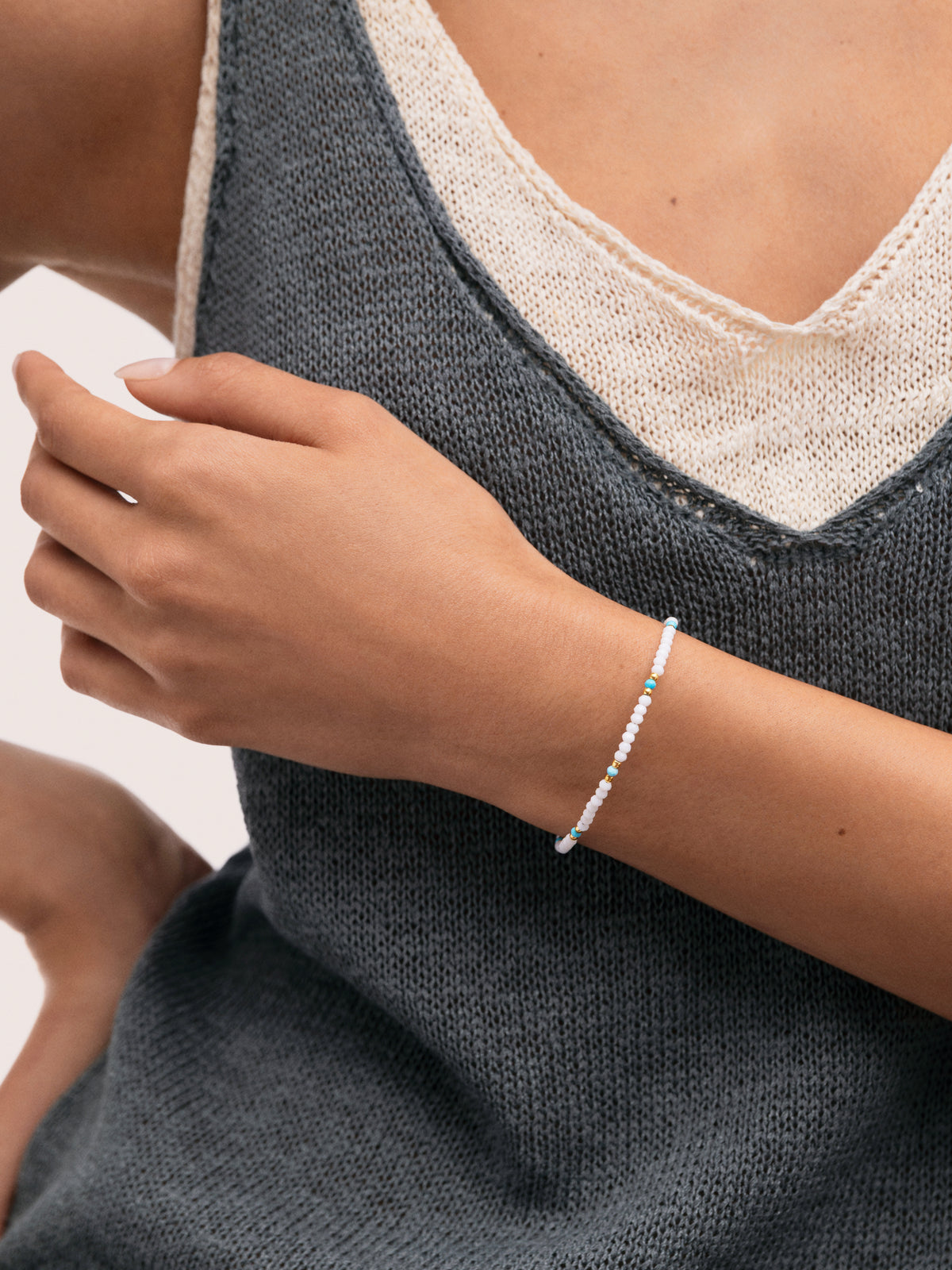 Bracciale Tarifa Acciaio Placcato Oro - puesto en modelo